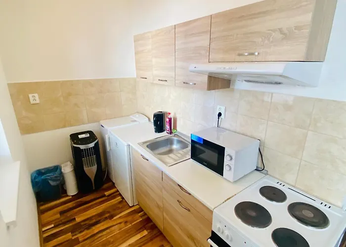 V Novostavbe Апартаменты